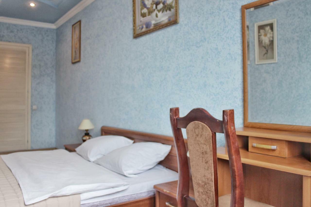 Квартира В Центрі Львова Вулиця Міцкевича 5, Простора З Гарним Видом На Місто Ngoại thất bức ảnh